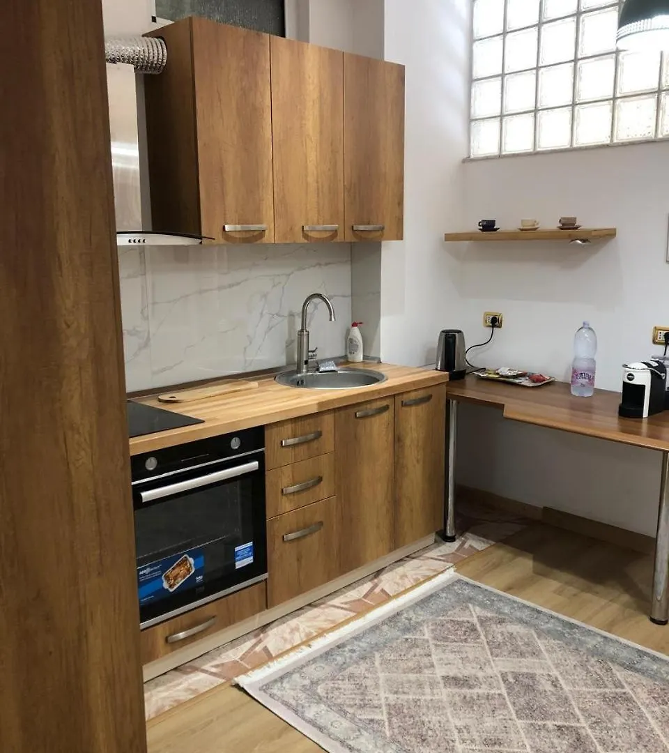 Sweet Home Apartment Wilson Square Tirana 0*,